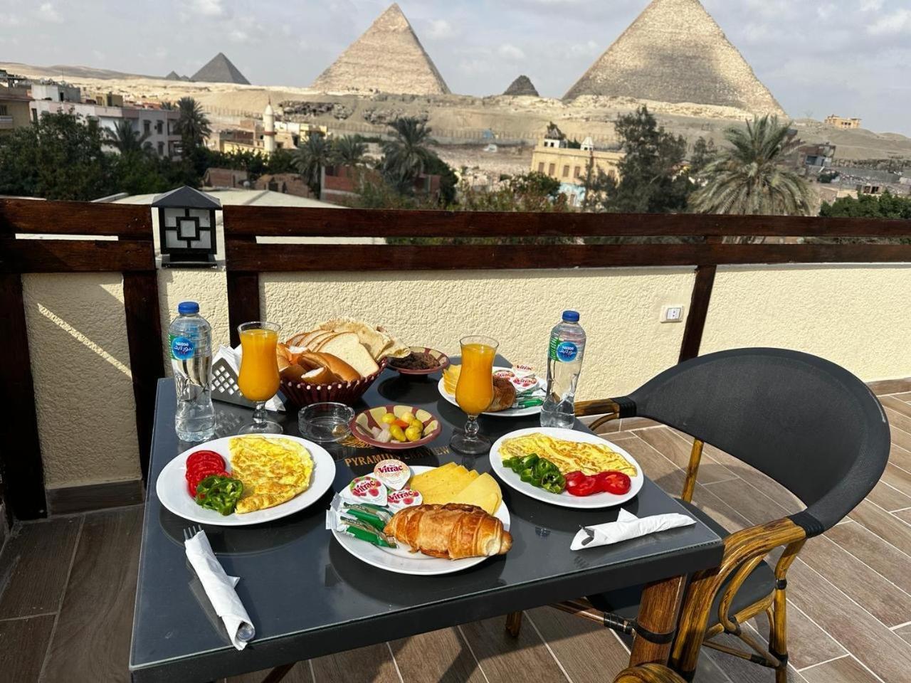 Pyramids Era View Hotel Kafret el-Gabal Eksteriør billede